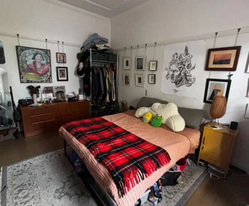 Unfurnished room in a share house