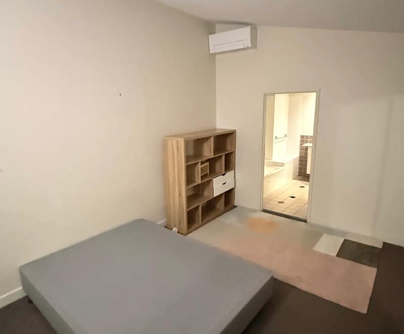 $750, Flatshare, 3 bathrooms, Teneriffe QLD 4005