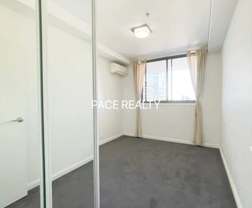 Furnished room with own bathroom