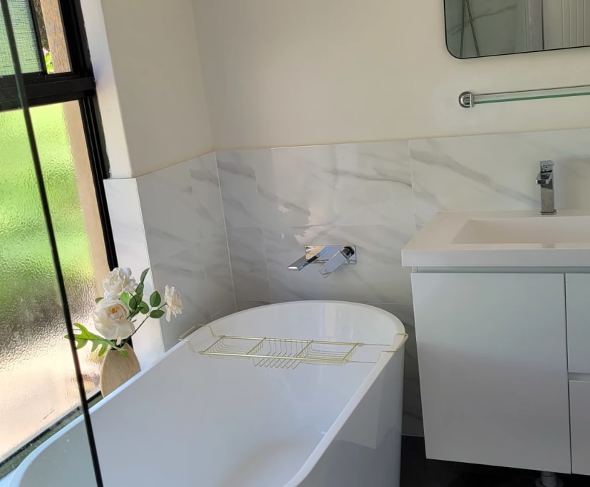 Furnished room with own bathroom