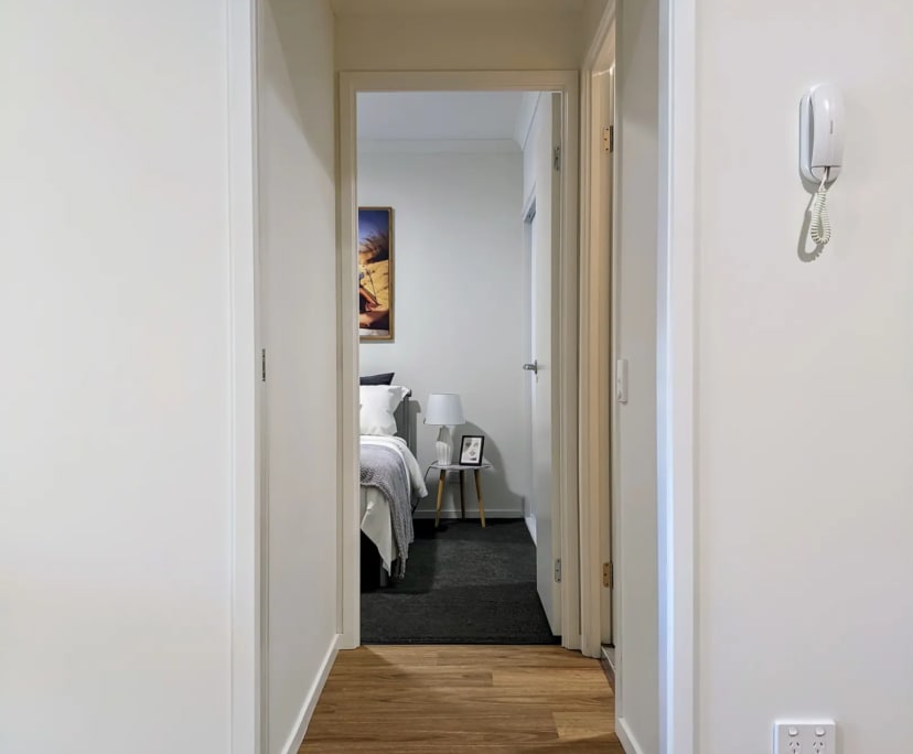 $300, Flatshare, 2 bathrooms, Petrie QLD 4502