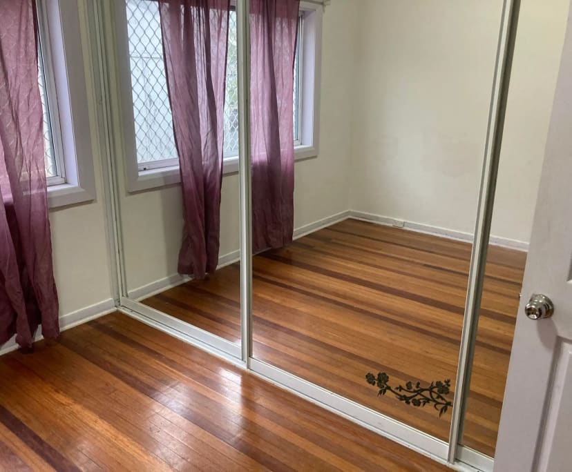 Furnished room with own bathroom