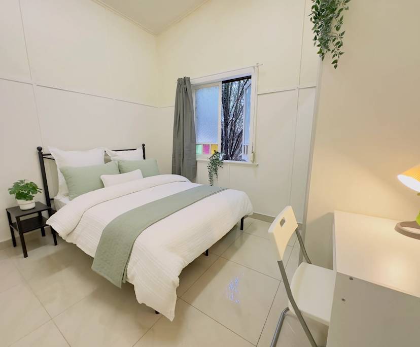 propertyImage