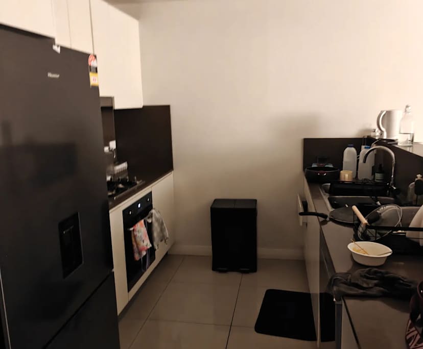 Unfurnished room with ensuite in a flatshare