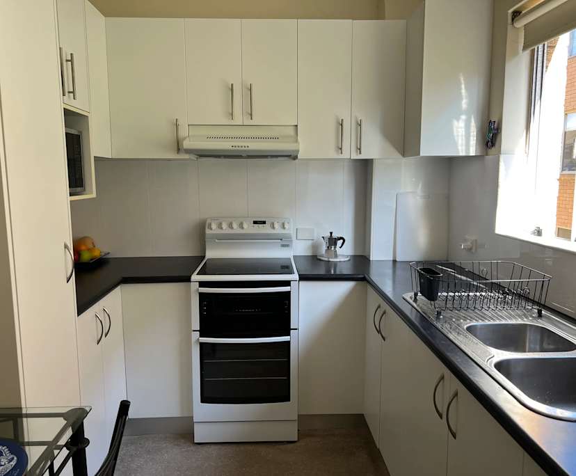 $480, Flatshare, 3 bathrooms, Coogee NSW 2034