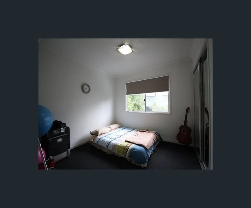 Unfurnished room in a share house