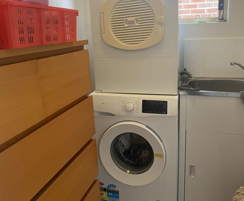 $350, Flatshare, 3 bathrooms, Campsie NSW 2194