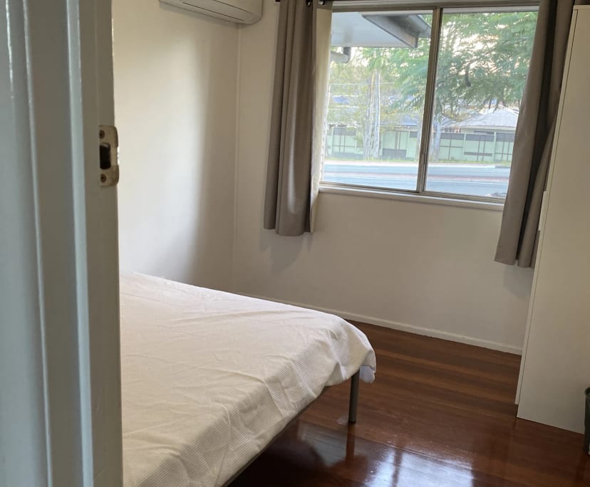 Whole Property for Rent in Underwood, Brisbane 42...