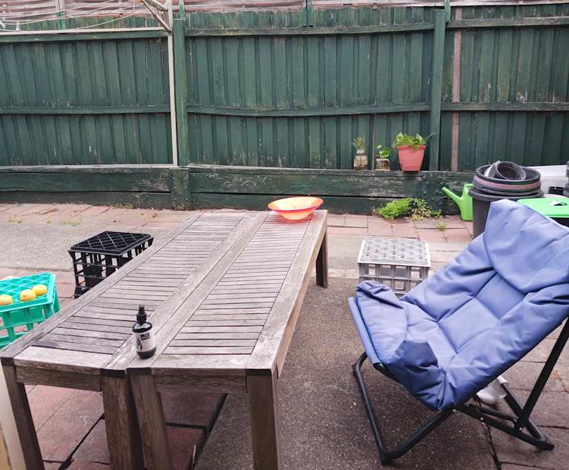 Unfurnished room with own bathroom