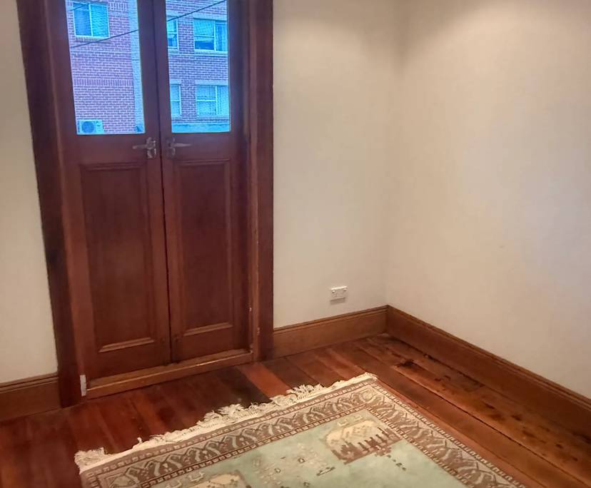 $445, Flatshare, 2 bathrooms, Newtown NSW 2042