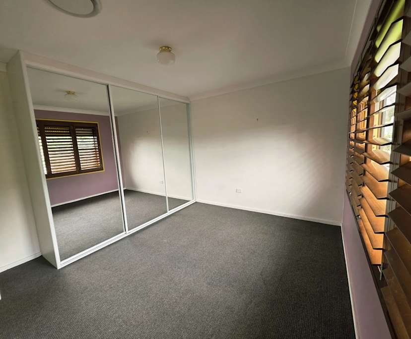 Unfurnished room in a share house