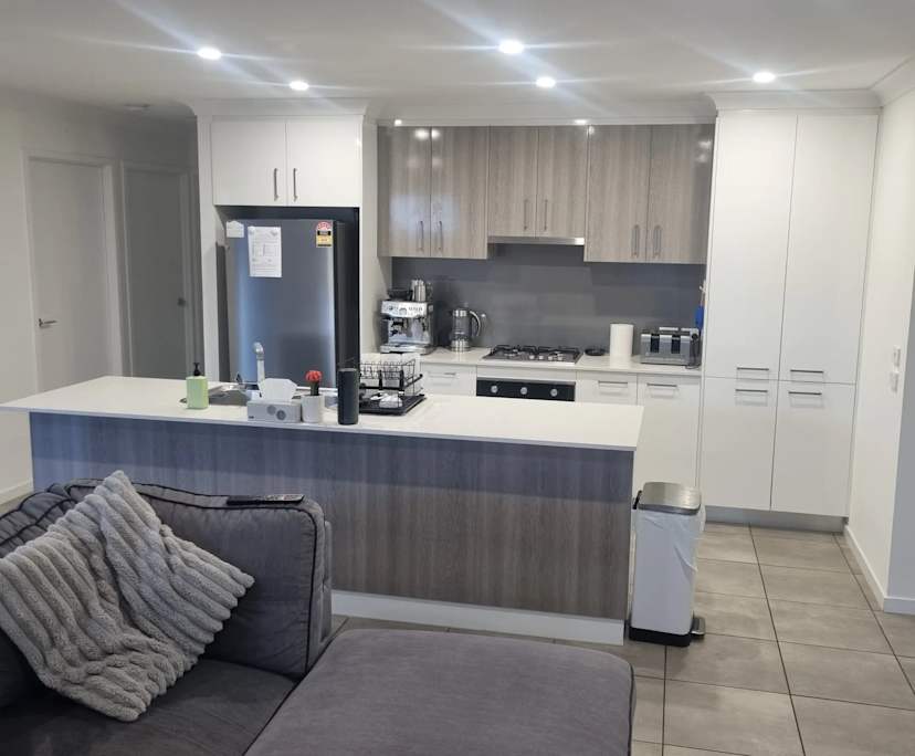 Unfurnished room with own bathroom