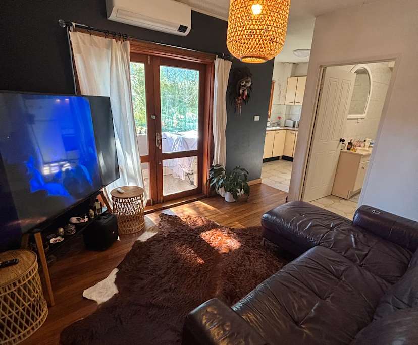 $390, Flatshare, 2 bathrooms, Surry Hills NSW 2010