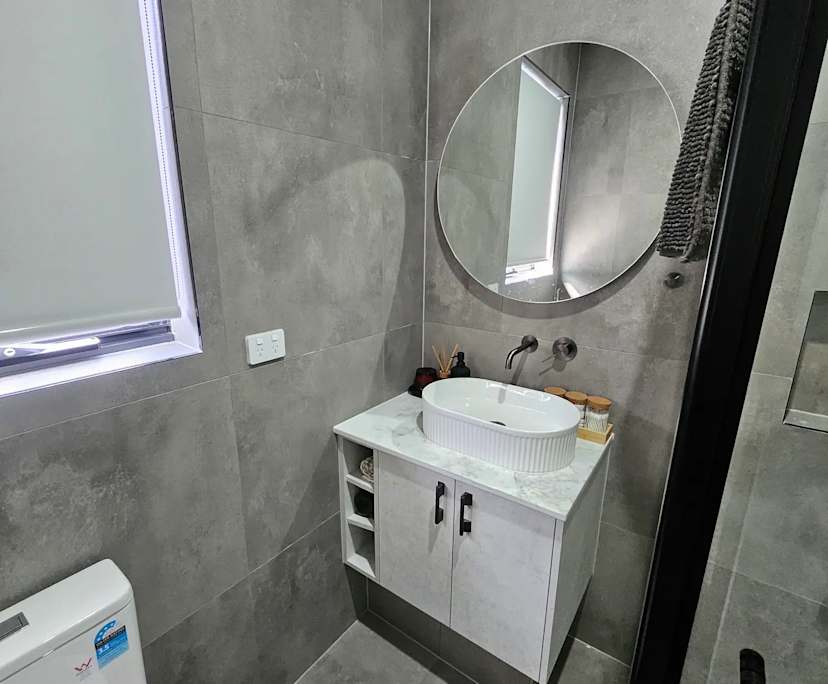 $380, Share-house, 4 bathrooms, Saint Albans VIC 3021