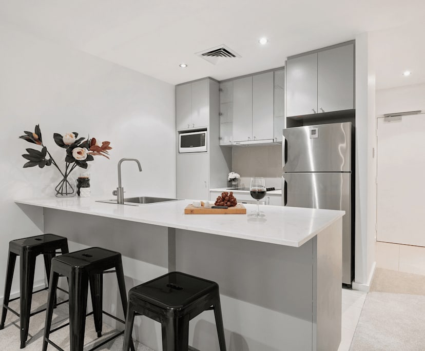 $800, Whole-property, 2 bathrooms, East Perth WA 6004