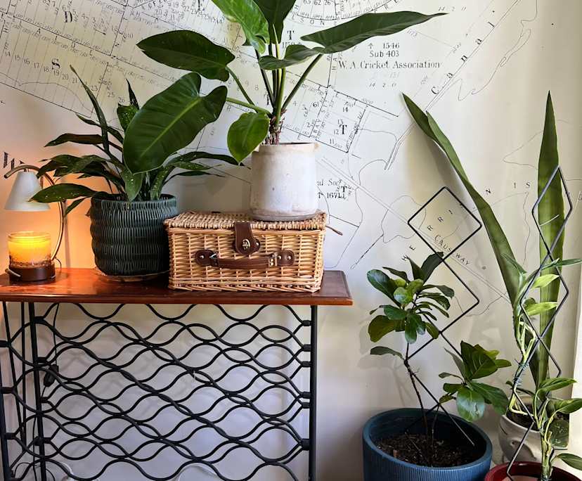 Unfurnished room with own bathroom