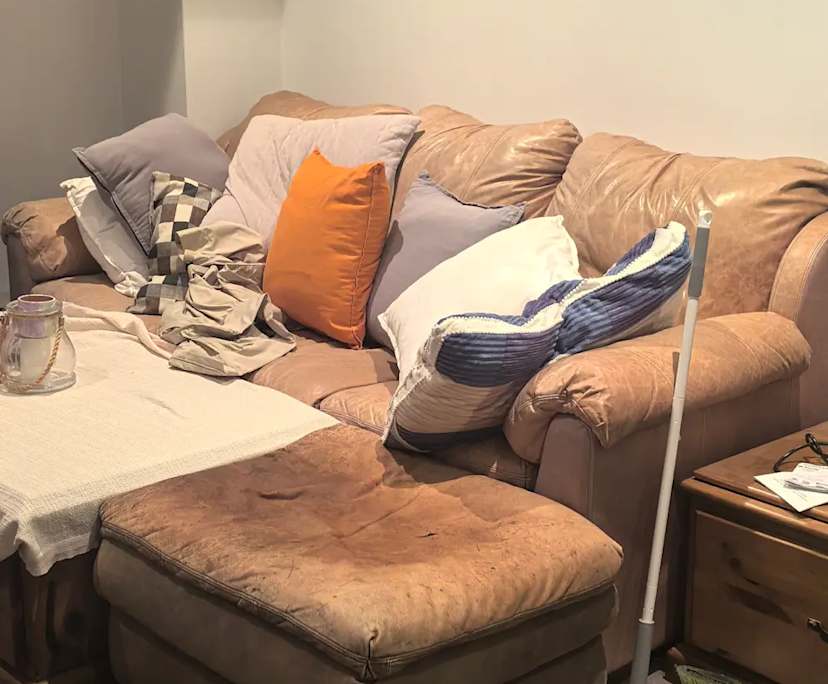 Furnished room in a flatshare