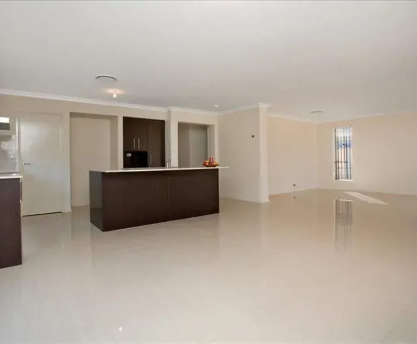 $1,050, Whole-property, 5 bathrooms, The Ponds NSW 2769