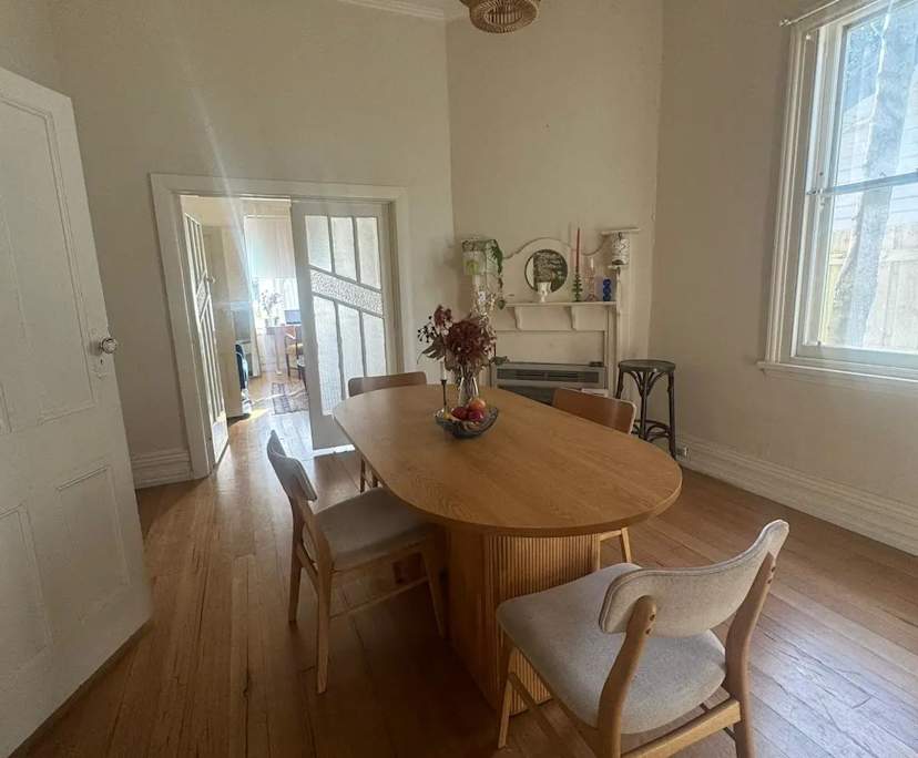 Whole property with 2 rooms for rent