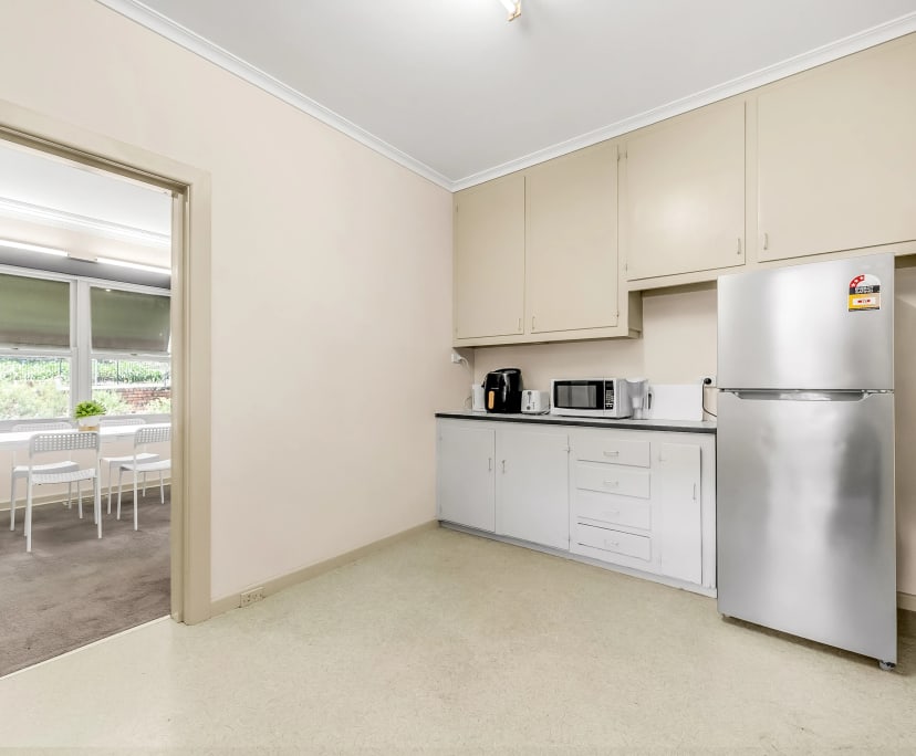 $290, Share-house, 4 bathrooms, Camberwell VIC 3124