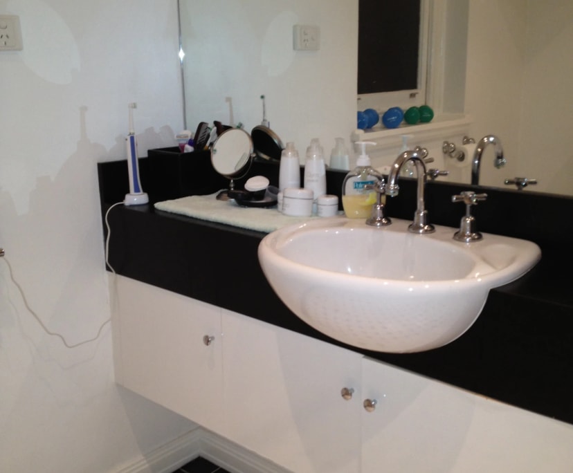 $350, Flatshare, 2 bathrooms, Hawthorn East VIC 3123