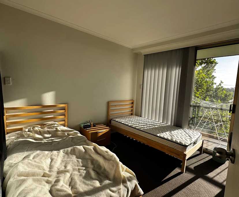 Furnished room in a share house