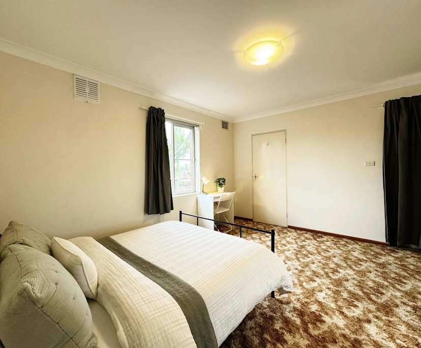 $330, Share-house, 6 bathrooms, North Saint Marys NSW 2760