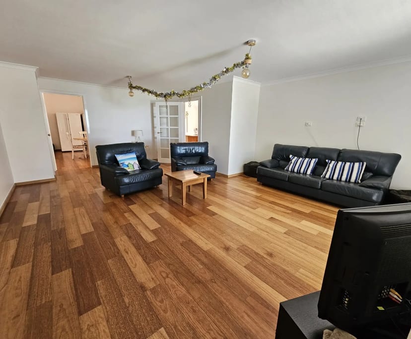 $180, Share-house, 6 bathrooms, Wannanup WA 6210