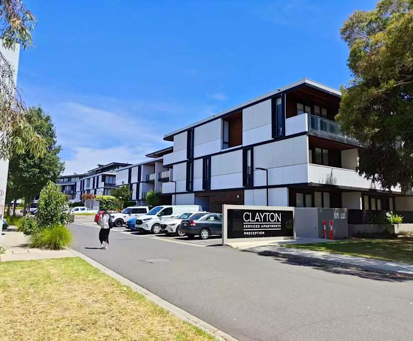 Whole property with 2 rooms for rent