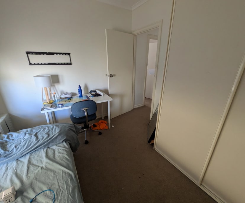 Furnished room in a share house