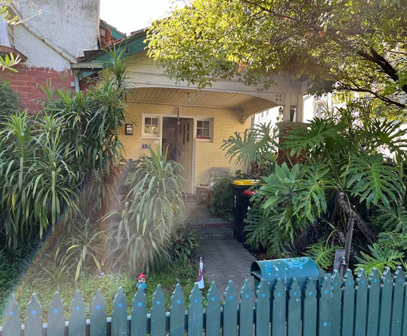 propertyImage