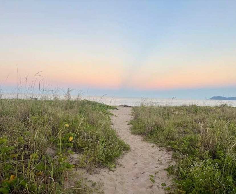 $300, Flatshare, 2 bathrooms, Yorkeys Knob QLD 4878