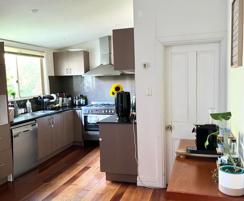 Room in a share house