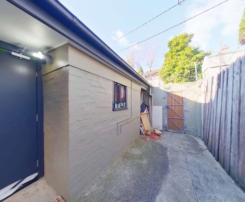 $350, Share-house, 6 bathrooms, Darlinghurst NSW 2010