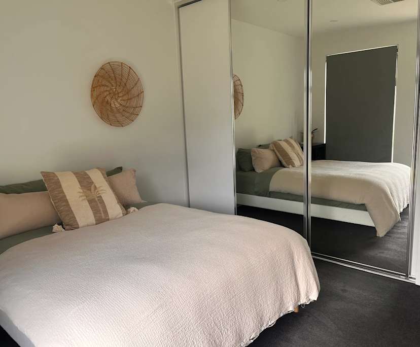 Unfurnished room with own bathroom