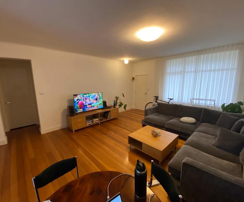 $300, Flatshare, 2 bathrooms, Hawthorn VIC 3122