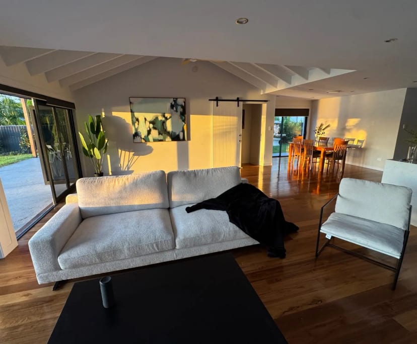 $750, Share-house, 5 bathrooms, Mermaid Waters QLD 4218