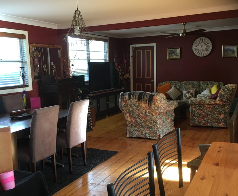 Room in a share house