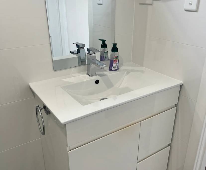 $300, Share-house, 2 bathrooms, Georgetown NSW 2298