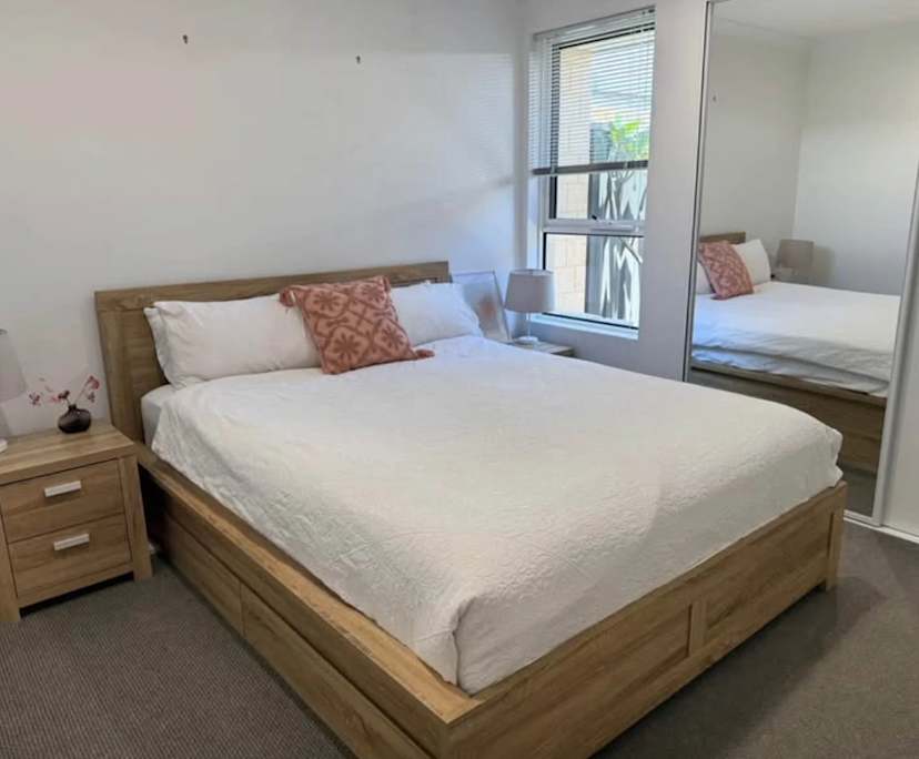 Room in a share house