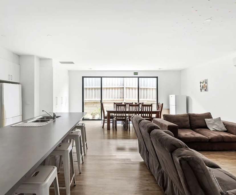 $215, Share-house, 6 bathrooms, Waurn Ponds VIC 3216