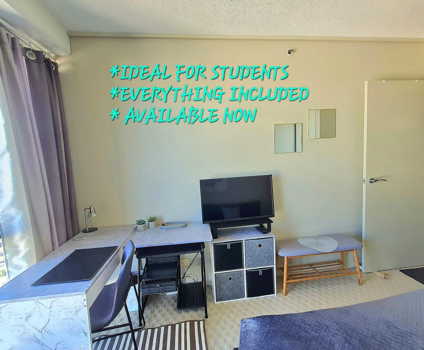 $490, Flatshare, 3 bathrooms, Southport QLD 4215