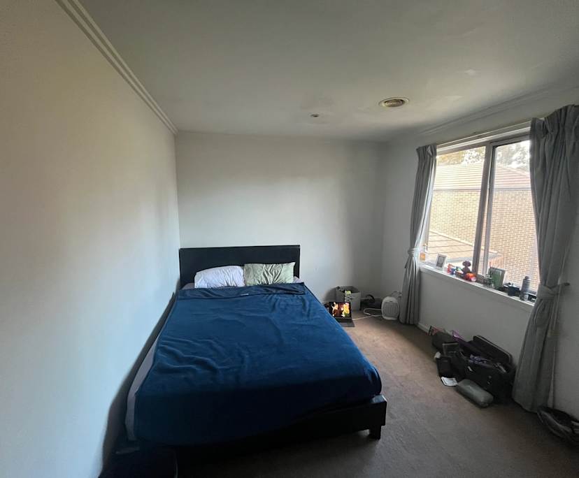 propertyImage