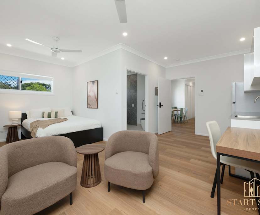 Furnished room studio flat for rent