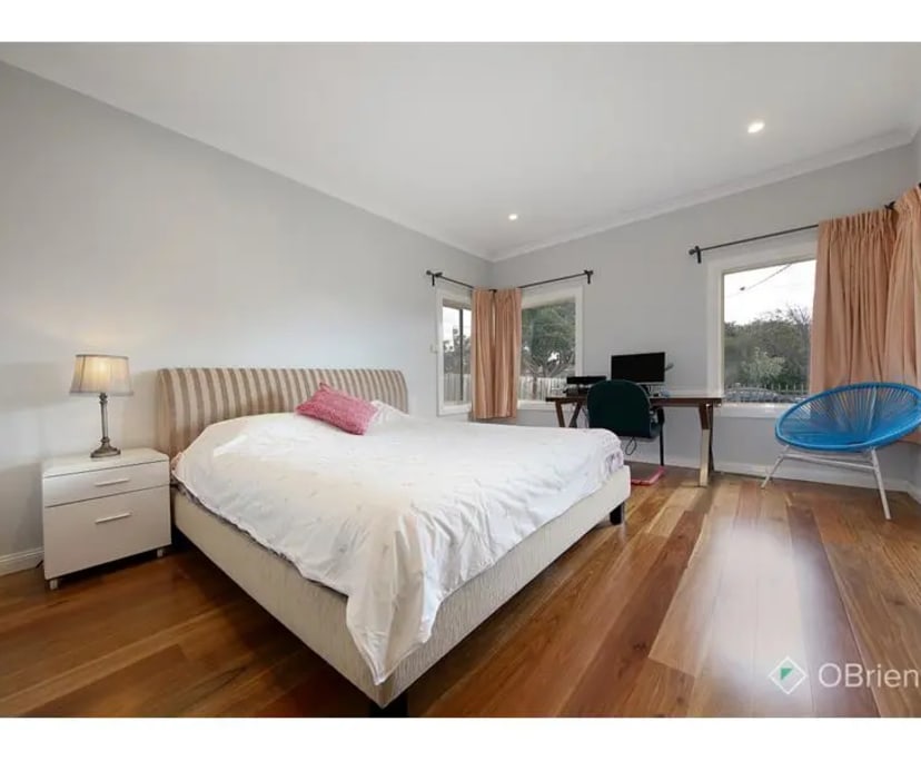 Room with ensuite in a share house