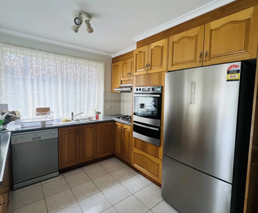 $280, Share-house, 3 bathrooms, Mill Park VIC 3082