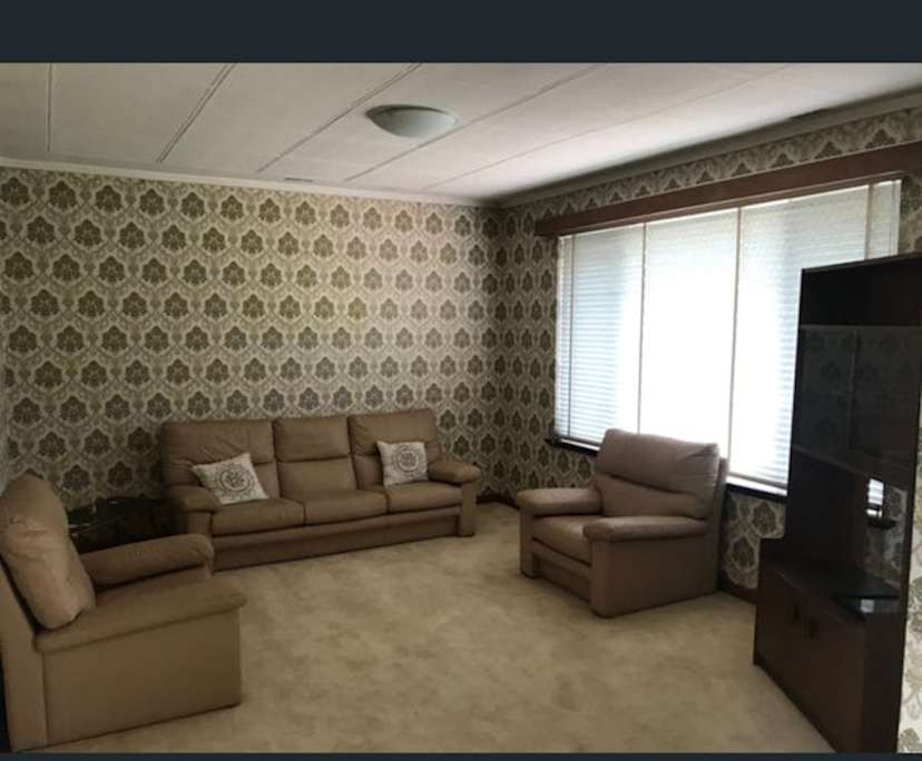 Unfurnished room in a share house