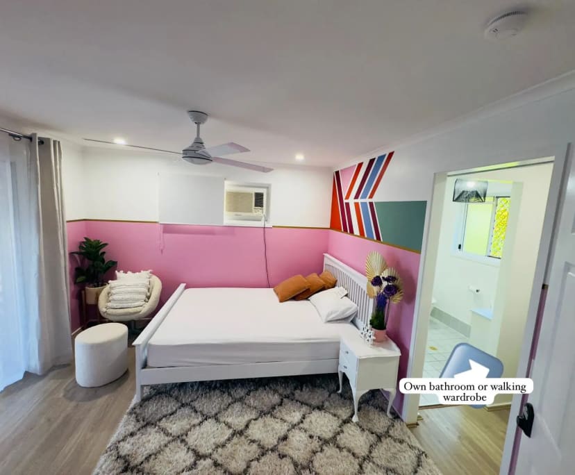 $380, Share-house, 5 bathrooms, Helensvale QLD 4212