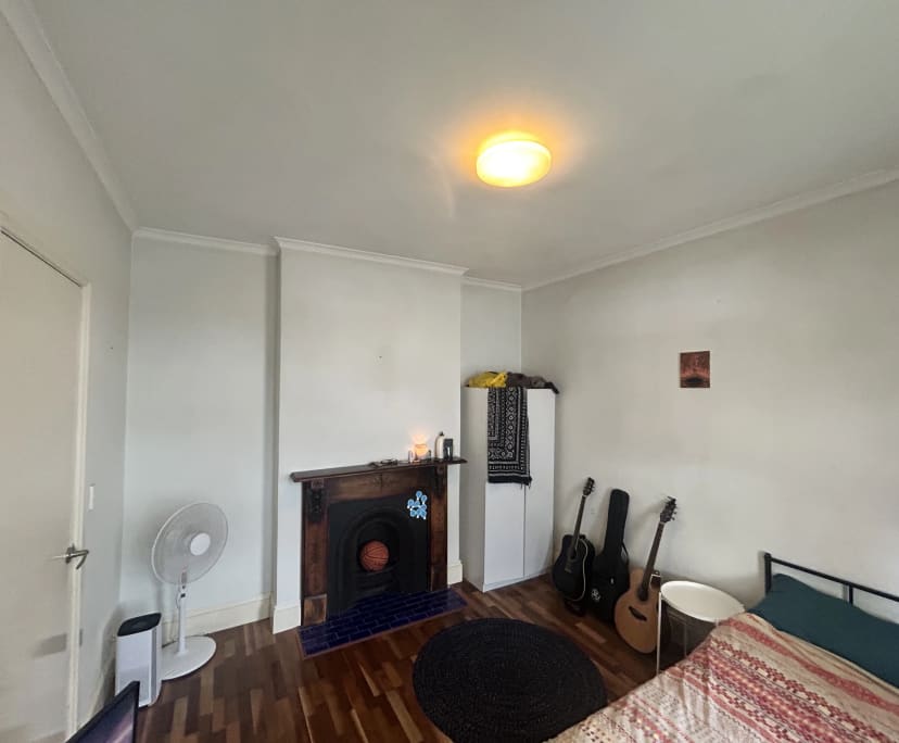 Shared Room for Rent in Sydenham, Sydney 320, Fur...