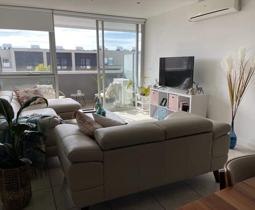 Furnished room with own bathroom
